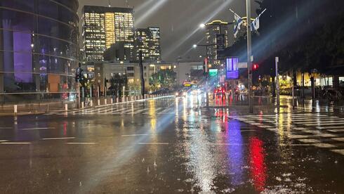 חורף אמיתי, רגע לפני שעון קיץ: גשום, קר מהרגיל ושלג בחרמון | השיאניות - והמכ