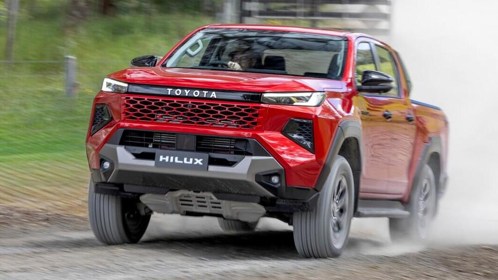 טויוטה היילקס - בלתי שביר טויוטה היילקס - בלתי שביר