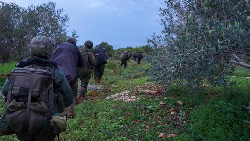 שני קצינים נפצעו קשה בלבנון, 7 לוחמים נוספים במצב בינוני