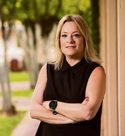 ד"ר דנה טבת: "הצרכן הישראלי עייף ומבקש לפשט החלטות. יש ירידה בנכונות לפצל סלים כדי לחסוך, אבל ממשיכים לחפש את המחירים הזולים יותר בחנות, מתכננים קנייה קפדנית יותר ומפחיתים ברכישת מוצרים שהתייקרו" | צי (????? ???) ד"ר דנה טבת: "הצרכן הישראלי עייף ומבקש לפשט החלטות. יש ירידה בנכונות לפצל סלים כדי לחסוך, אבל ממשיכים לחפש את המחירים הזולים יותר בחנות, מתכננים קנייה קפדנית יותר ומפחיתים ברכישת מוצרים שהתייקרו" | צילום: אוראל כהן