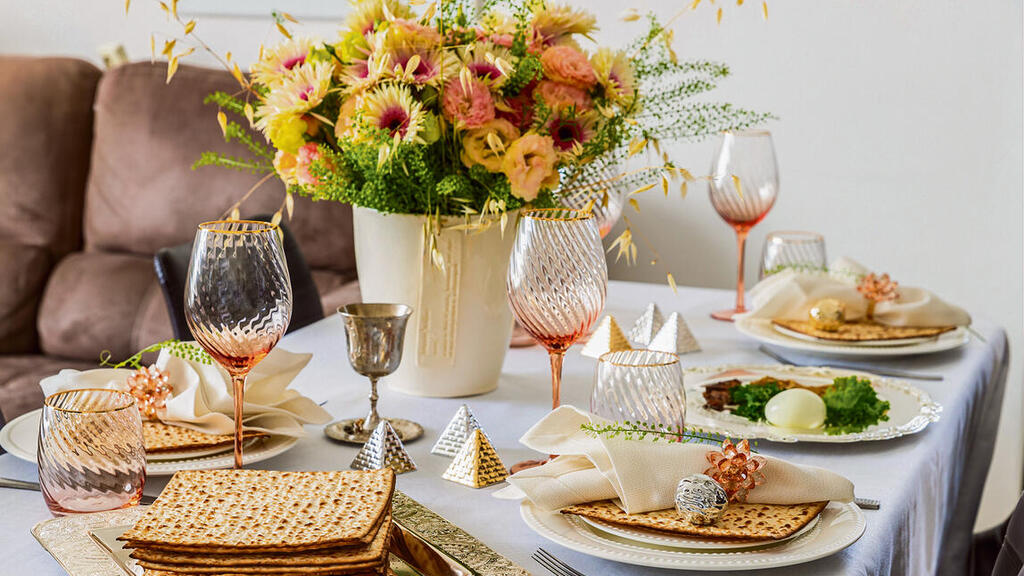 Viktoria Hodos, Shutterstock