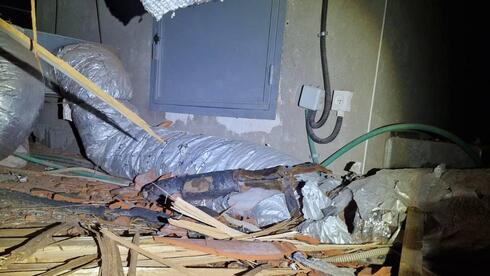 נפל של טיל מתפצל נמצא בעליית הגג של בית בסביון | כך זה נראה