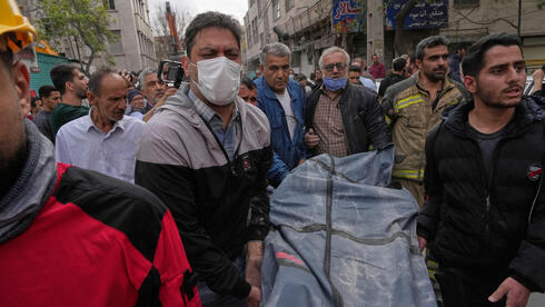 איראנים נגד המו”מ: „המלחמה היא האפשרות האחרונה להיפטר מהמשטר”