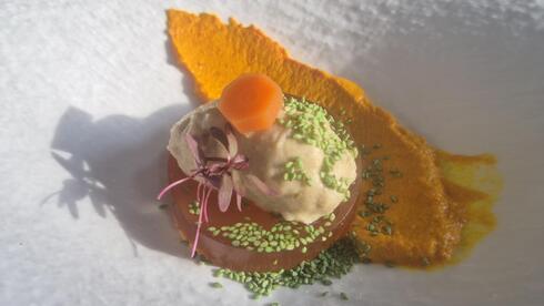 Chef reinvents gefilte fish with gourmet twist