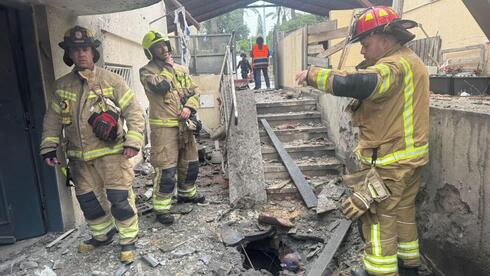 Central Israel rocked by nonstop sirens in combined Iran-Lebanon attack