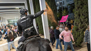 הפגנה בכיכר הבימה הפגנה בכיכר הבימה