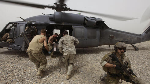 Сложнейшая операция: так спецназ США ищет пропавшего в Иране летчика сбитого истребителя