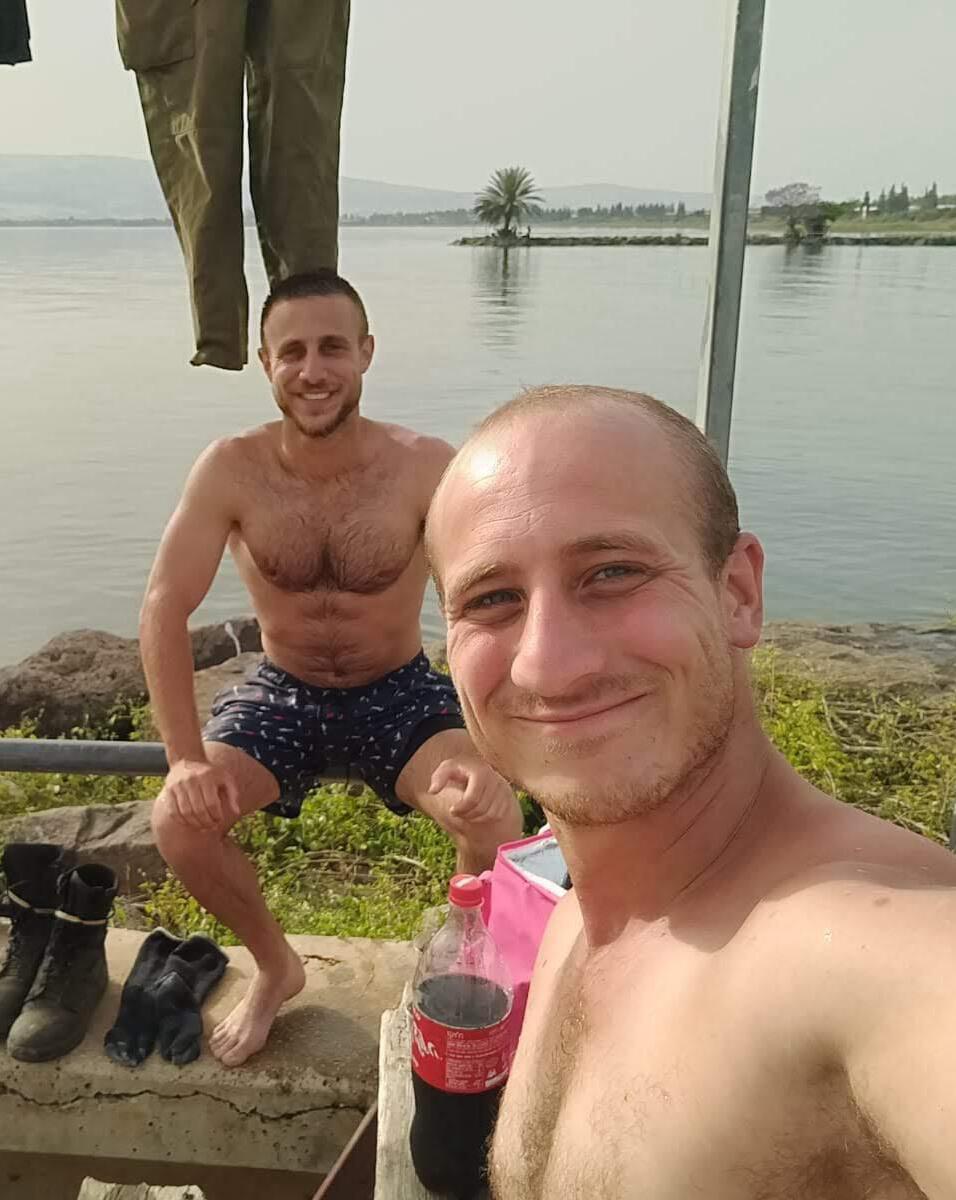 נועם וישי סלוטקי ז"ל (באדיבות המשפחה) ישי סלוטקי ז"ל נועם סלוטקי ז"ל, גל הד, יד לבנים