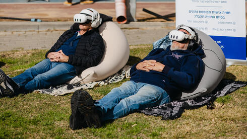 תושבי נתיב העשרה במהלך הפרויקט