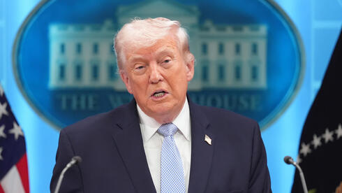 Трамп объявил о морской блокаде Ормузского пролива