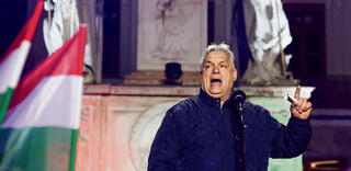 אורבן במהלך הקמפיין