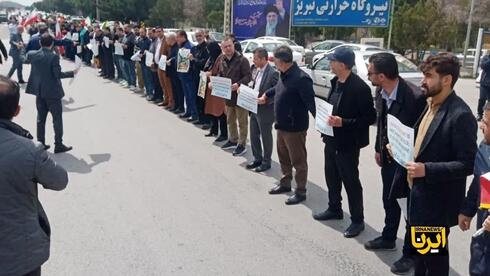 שרשראות אנושיות על הגשרים גם לאחר הפסקת האש