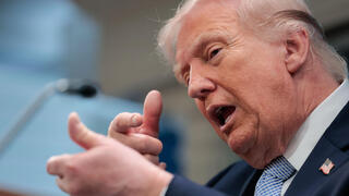 נשיא ארה"ב דונלד טראמפ ב מסיבת עיתונאים על מלחמה עם איראן