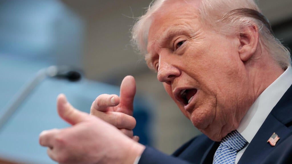 U.S. President Donald Trump (Photo: Kent Nishimura/ AFP) נשיא ארה"ב דונלד טראמפ ב מסיבת עיתונאים על מלחמה עם איראן