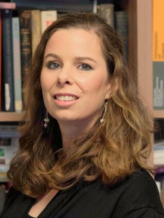 Dr. Daniela Ozacky-Stern 
