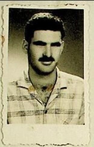 Shlomo Aharonson as a young journalist 