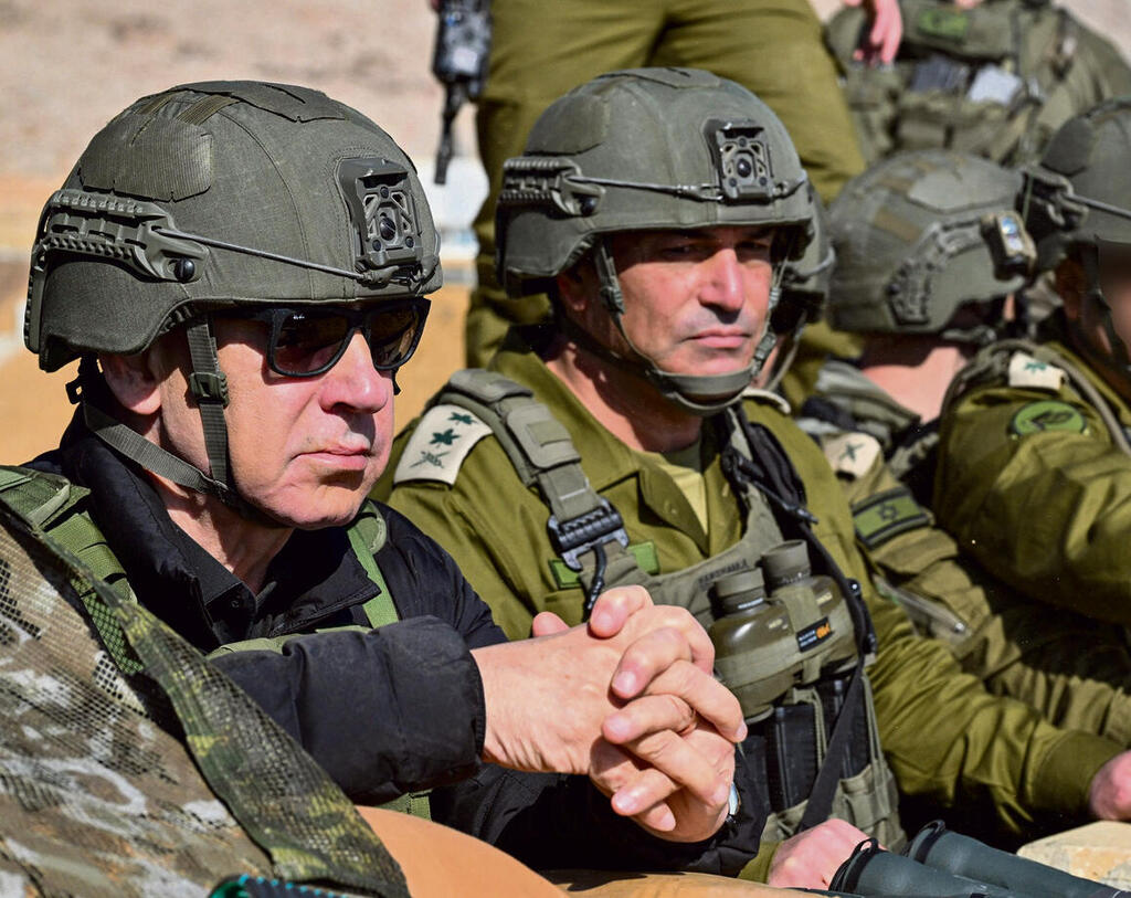 נתניהו וזמיר. ראש הממשלה חותר להפרדת זירות | צילום: קובי גדעון, לעמ