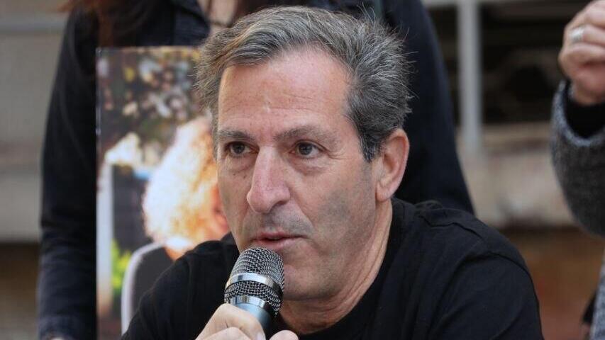 רובי חן במסיבת עיתונאים של "מועצת אוקטובר"  השקת "יום השיכחון"