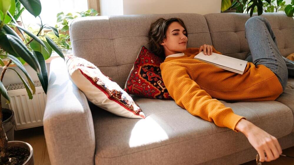 לנסות לשפר כל הזמן מייצר עומס (צילום: shutterstock) מנוחה ביתית