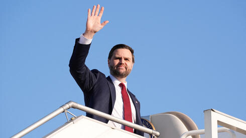 סגנו של טראמפ נשאר בחוץ? 