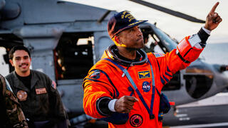 הטייס ויקטור גלובר