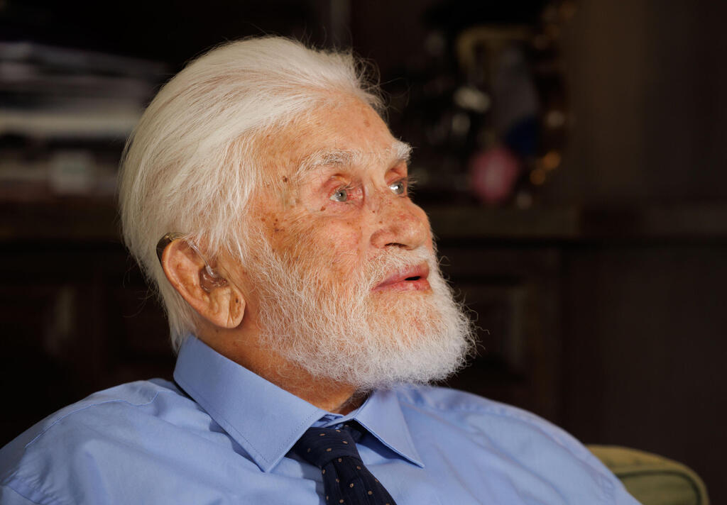 שמואל עצמון (זיו קורן) שמואל עצמון