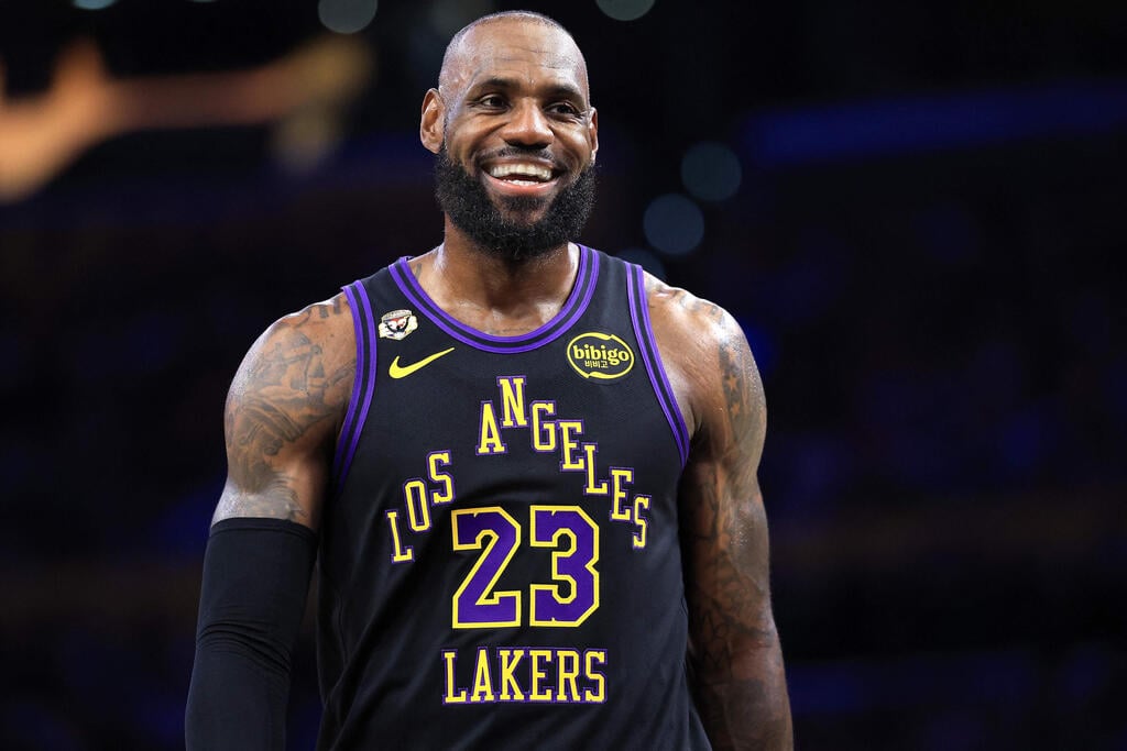 ג'יימס בלייקרס (צילום: Sean M. Haffey / GETTY IMAGES NORTH AMERICA / AFP) לברון