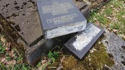 Jewish cemetery in Romania vandalized