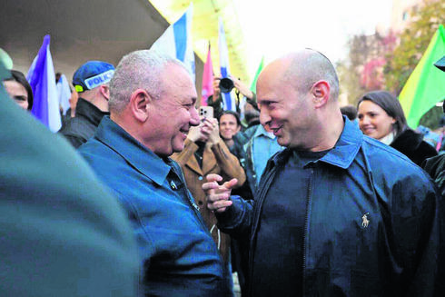 כך בנט מרחיק ממנו את איזנקוט