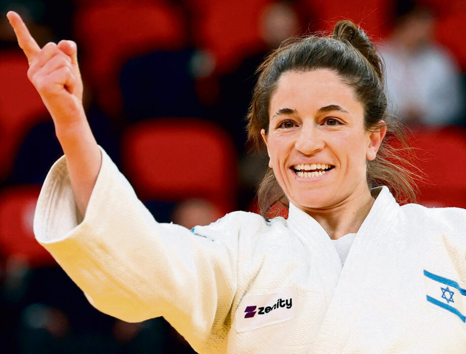 נלסון־לוי ביום שישי. שרשרת הצלחות