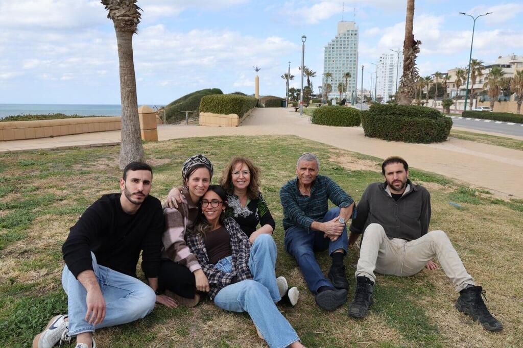 משפחתו של סמל מאור ג'אן ז"ל משחזרים את התמונה המשפחתית בלעדיו