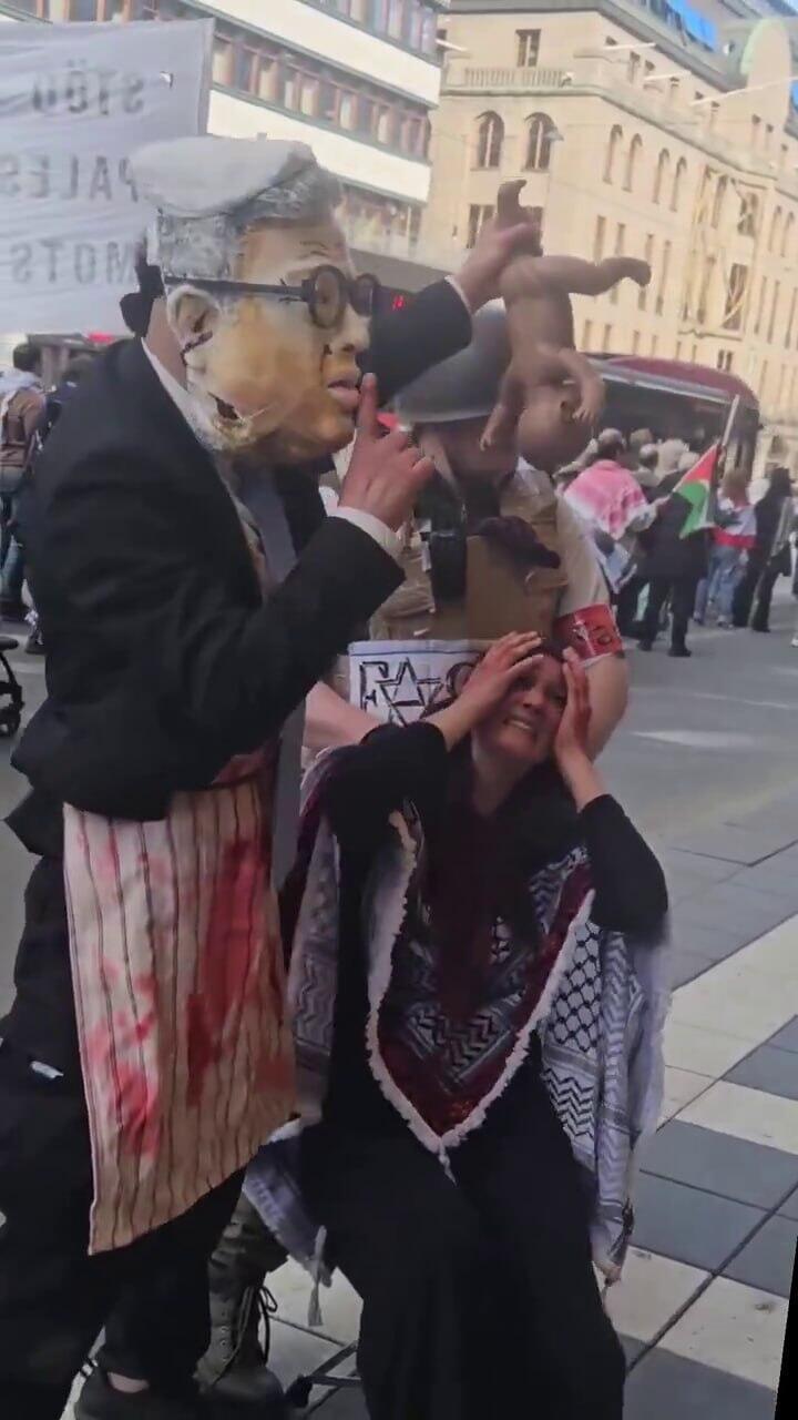 Hate display in Stockholm: Ben-Gvir depicted tearing a baby from a Palestinian woman’s arms מצגת שנאה בשטוקהולם: בן גביר מוצג עוקר תינוק מידיה של אישה פלסטינית