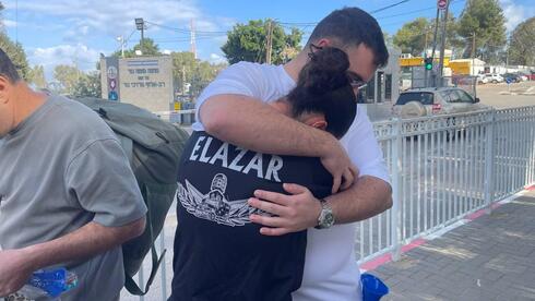 הלוחמות שנכלאו בגלל מנגל שוחררו: „עברו מסדר הפשטה, הכריחו אותן לשמור שבת”