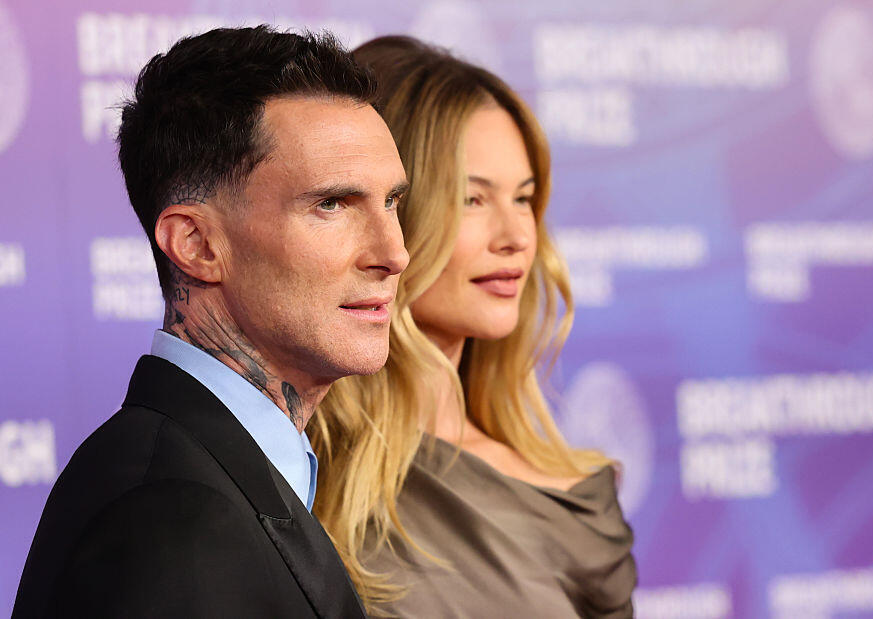 מעוד זווית (צילום: Emma McIntyre/Getty Images) אדם לוין