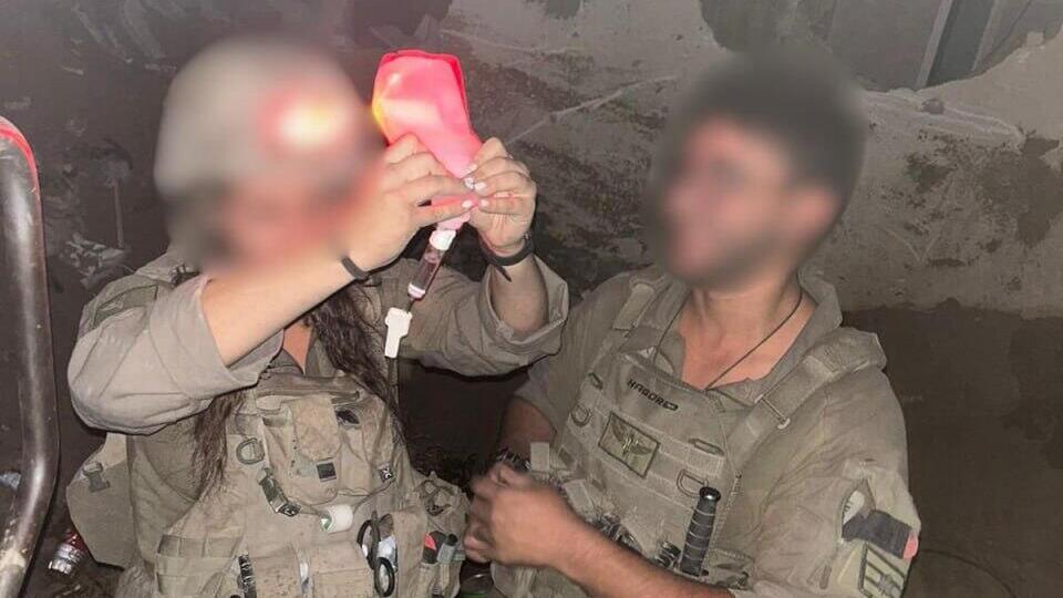 הפרמדיקית סמ"ר ש'. "הערצתי פרמדיקיות, חיכיתי להיות כמוהן" (צילום: דובר צה"ל ) הנשים שנלחמות בלבנון