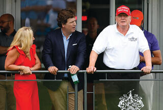 בימים טובים יותר. טראמפ וקרלסון | צילום: גטי אימג'ז, Icon Sportswire