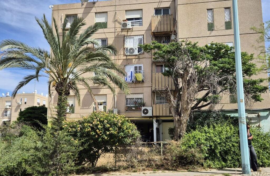 זירת הרצח בבאר שבע (צילום: אילנה קוריאל) זירת הרצח בבאר שבע