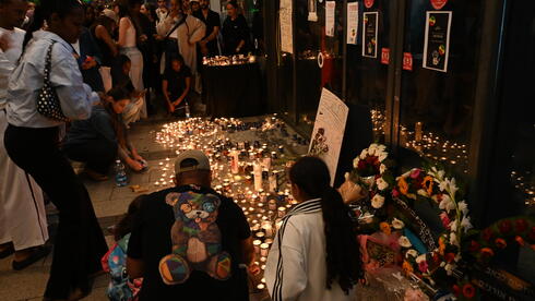 מאות הפגינו וקראו 