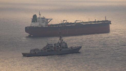 Иран и США избегают прямых переговоров, Вашингтон наращивает силы в регионе – что дальше