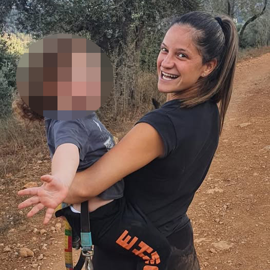 רעות כהן התמוטטה בביתה ומתה יחד עם התאומות שנשאה (צילום: סעיף 27א לפי חוק זכויות יוצרים) רעות כהן התמוטטה בביתה ומתה יחד עם התאומות שנשאה