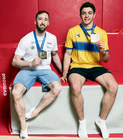 ועכשיו: נועם וארטיום עם המדליות מגביע העולם