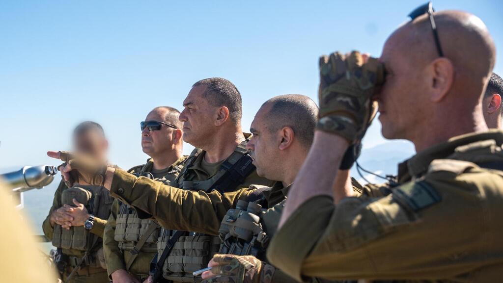 צילום: דובר צה"ל הרמטכ״ל, רב-אלוף אייל זמיר באוגדה 36 במרחב העיירה א-טייבה שבדרום לבנון