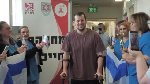 רס”ן בועז תמם, אחד הפצועים הקשים במלחמה בלבנון, שוחרר מבית החולים