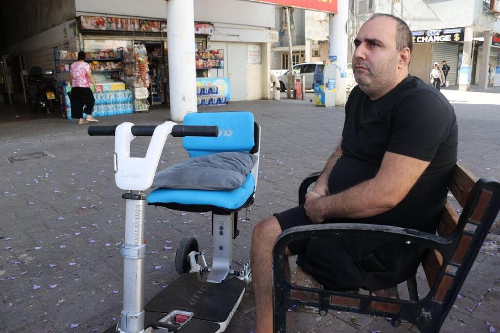 צילום: מוטי קמחי אלכסנדר בקורשווילי ועורך הדין דוד פליאה