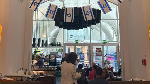 Vienna café owner opens her doors to Israeli Eurovision fans despite boycott