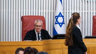 בג"ץ בולם חוק נוסף: הוציא צו נגד חלקים בחוק התקשורת