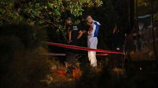 גבר ואישה אותרו ללא רוח חיים בשטח פתוח בגזרת משמר איילון