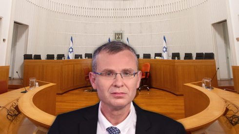 בג