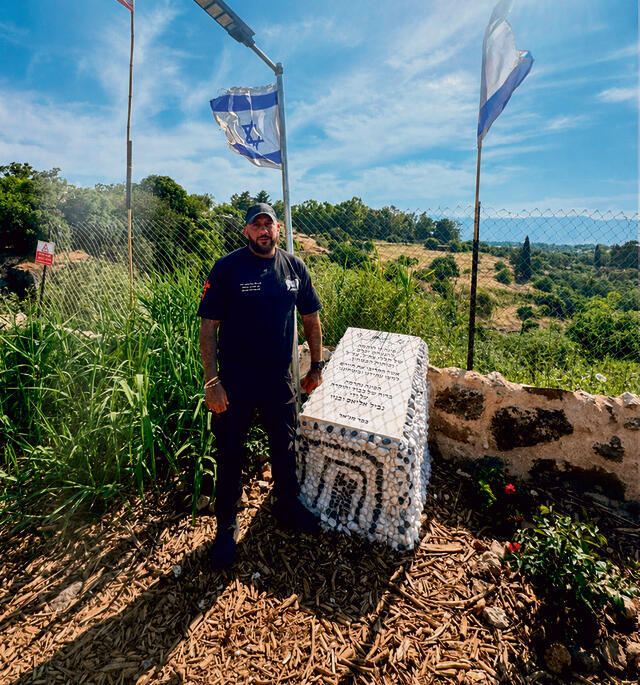 " זה היה חלום שלנו להקים מקום הנצחה לחיילים שנפלו", אליאס מוסא באנדרטה