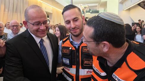 New Mossad chief honors medics who saved him on October 7